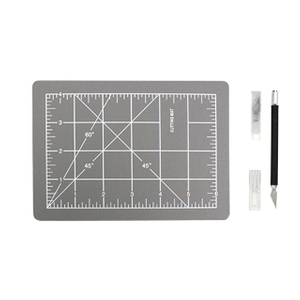 28030 Cutting Mat with Knife