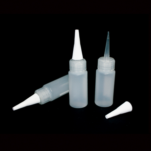 21889 Extruded plastic needle liquid applicator